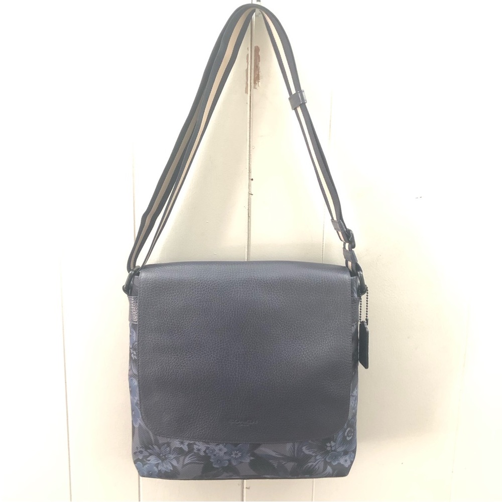 COACH Hawaiian Floral Print Messenger Bag l Charles F59301